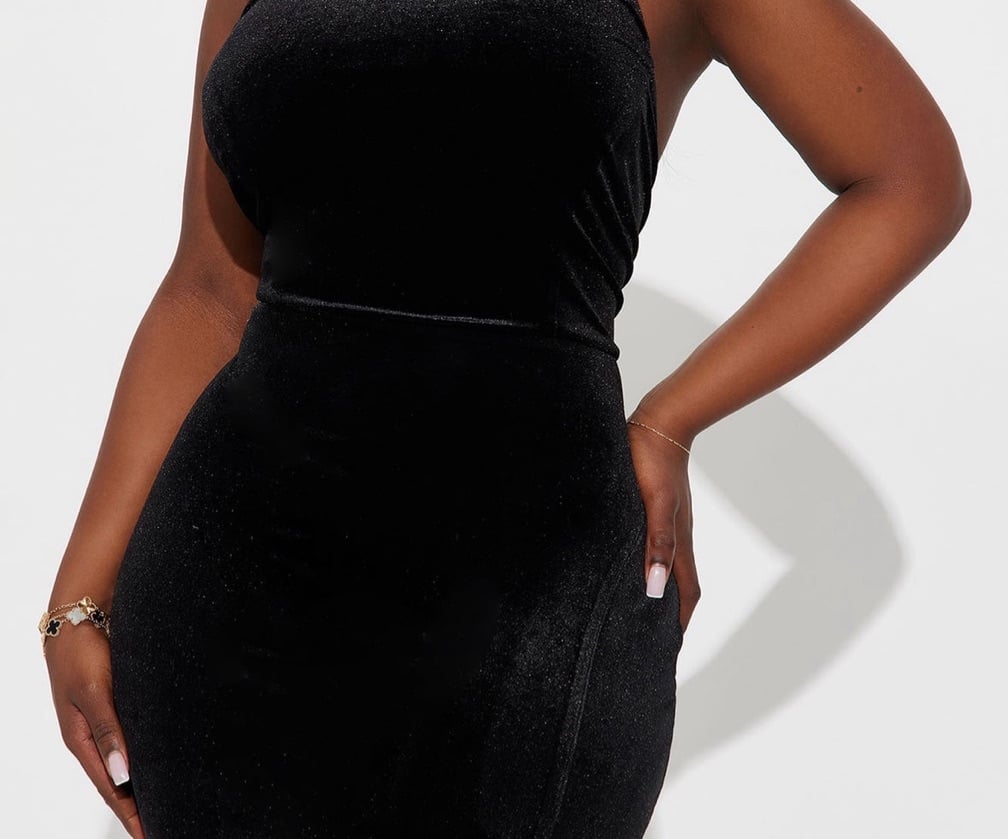 Everything Is Better In Black & White Backless Velvet Gown - Black/White