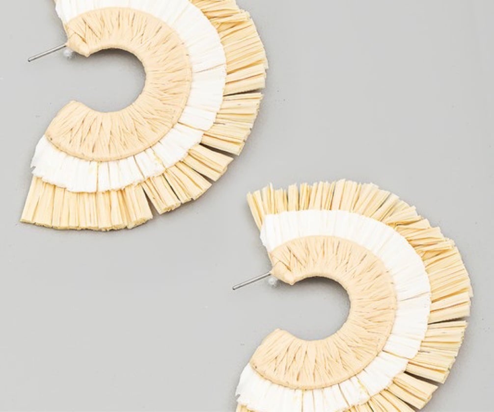 Fan Hoop earrings -cream