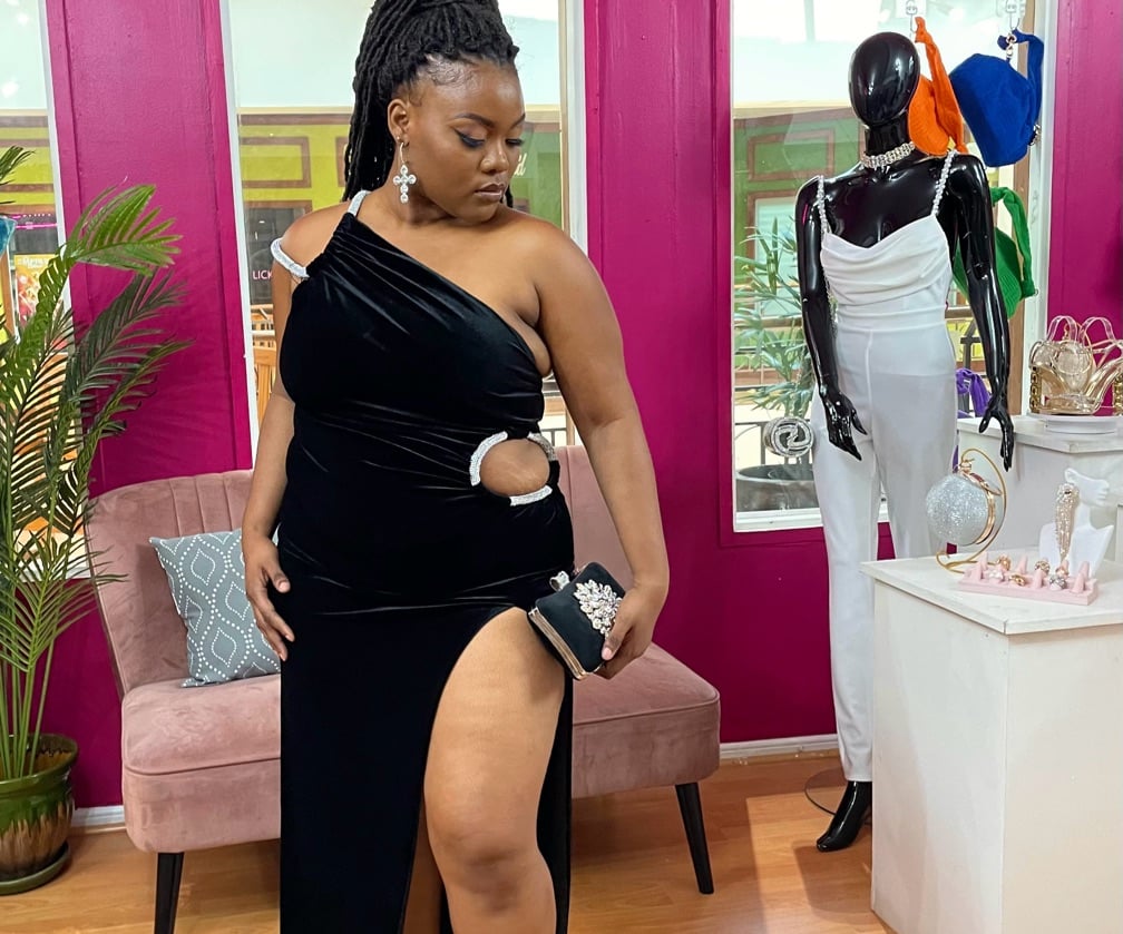 Forever Shining Velvet Gown - Black