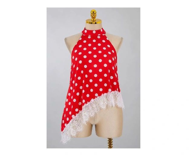 Blusa cuello alto asimétrica con encaje tono rojo