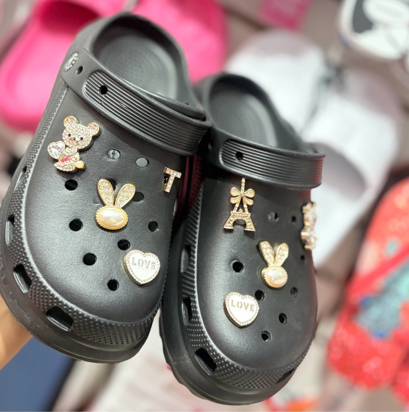 Crocs plataforma personalizado 🖤💛