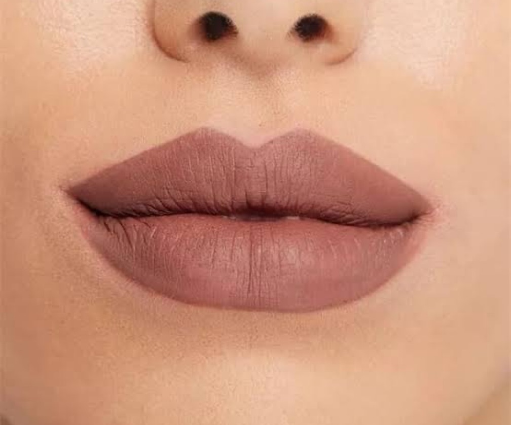 Batom Avon Ultramatte Million Looks Cor Nude Terracota - 3,6g