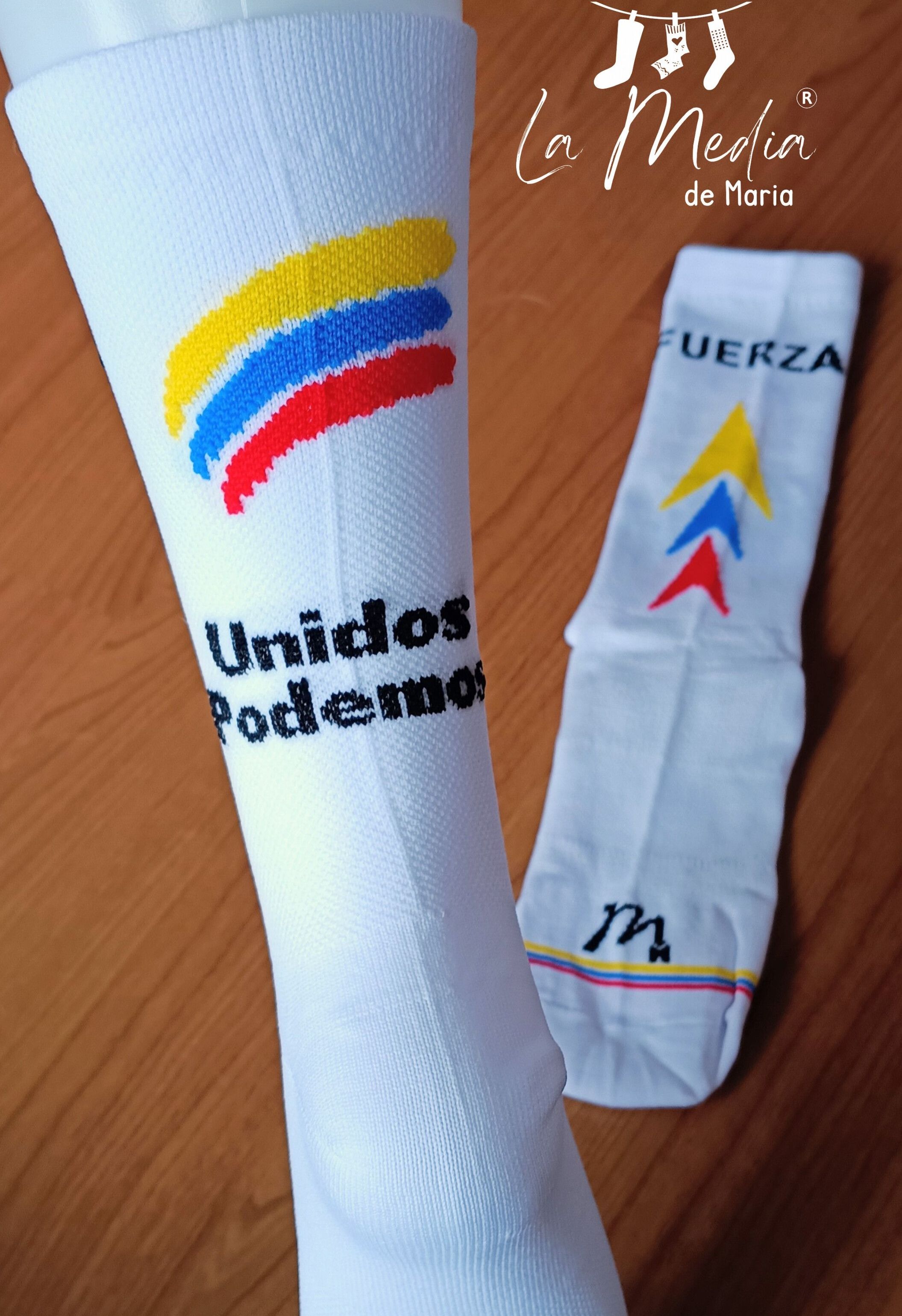 Medias con propósito: Unidos Podemos 🇨🇴🫶🏼 Blancas