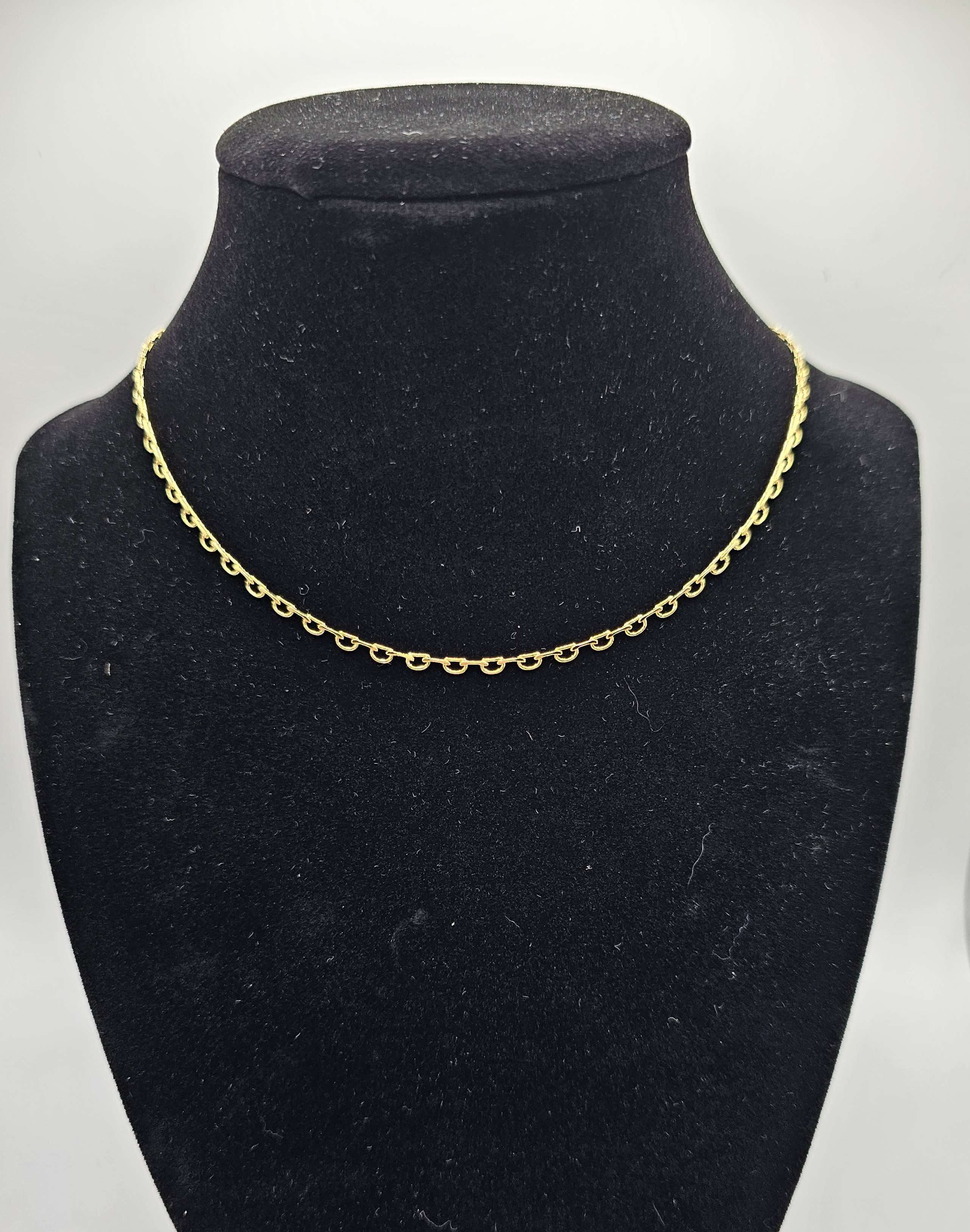 AV531MJ - Plaqué en or 18K