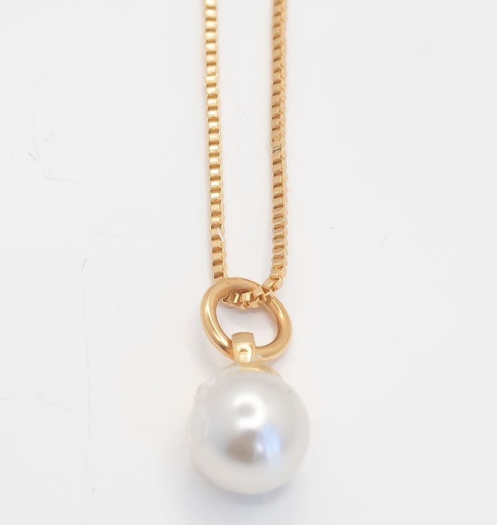 AT405MJ - Plaque en or 18K