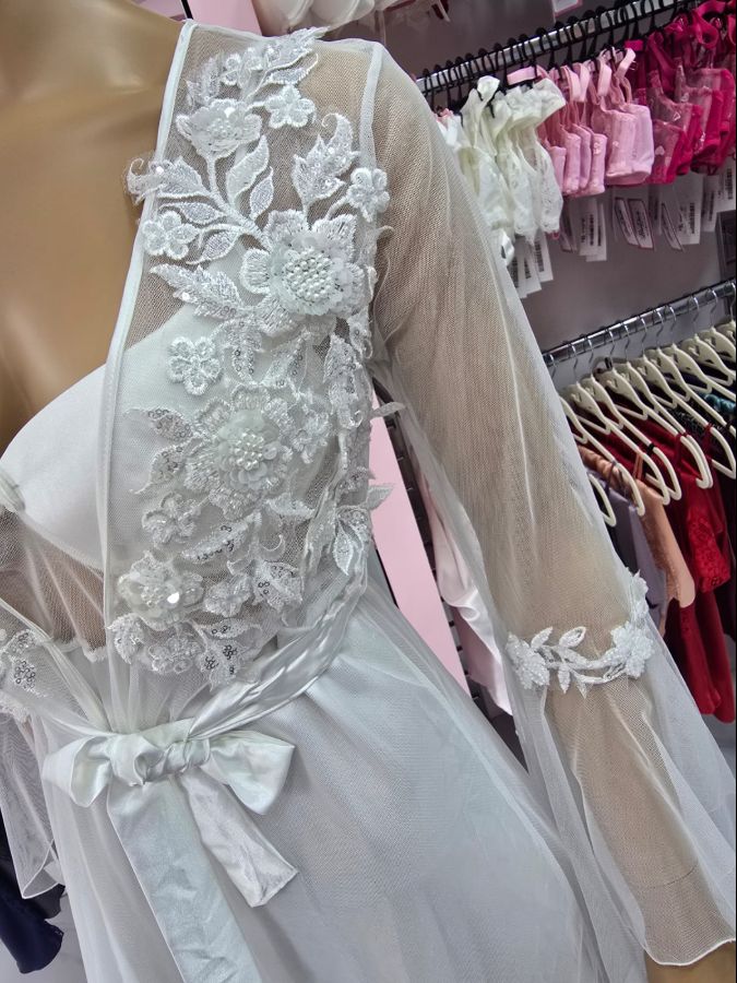 Chantilly Dream Gown GL