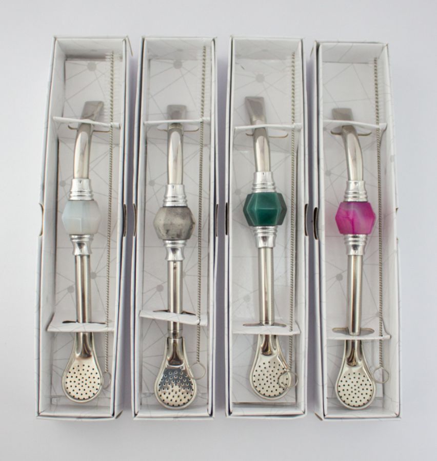 BOMBILLA INOX. DE PIEDRA C/CEPILLO–LIMP. RECTA Y PICO DE LORO
