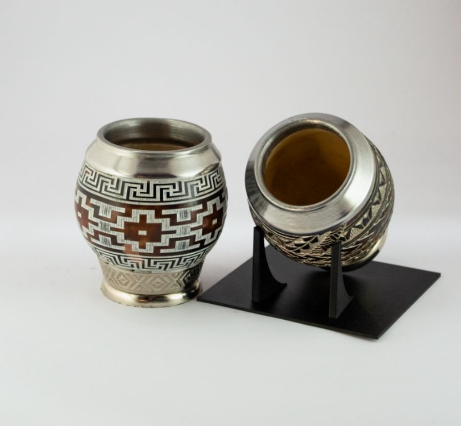 MATE COQUITO GRABADO 360 BLANCOY NEGRO C/BASE Y VIROLA
