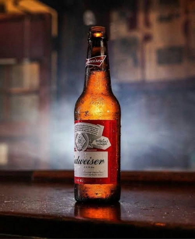 Budweiser long neck 330 ml