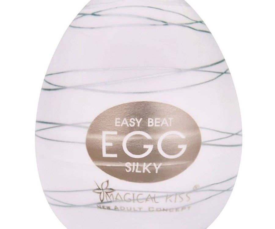 EGG SILKY MASTURBADOR MASCULINO MAGICAL KISS
