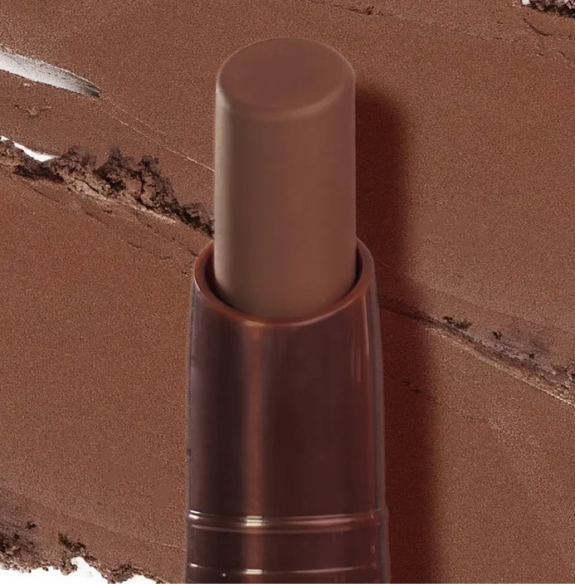 01 Poderosa Locked in Place Labial Mate Indeleble
