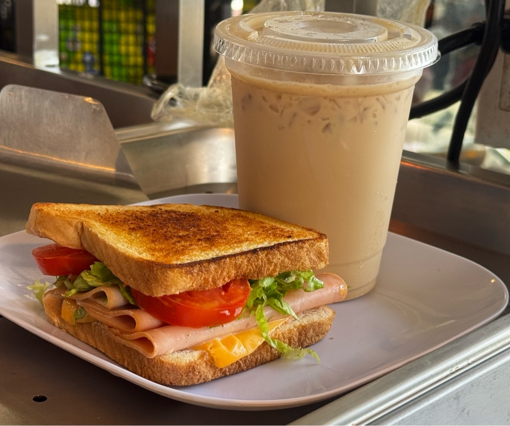 Sandwich + Iced coffe ( Original )