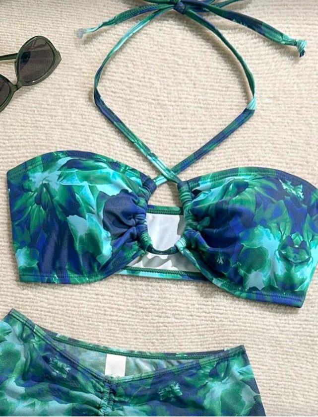 Conjunto de traje de baño de mujer con top halter, estampado floral, bikini sexy, con cubre y falda corta para el verano y la playa
