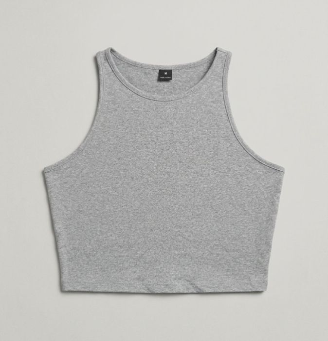 Top corto gris sin mangas