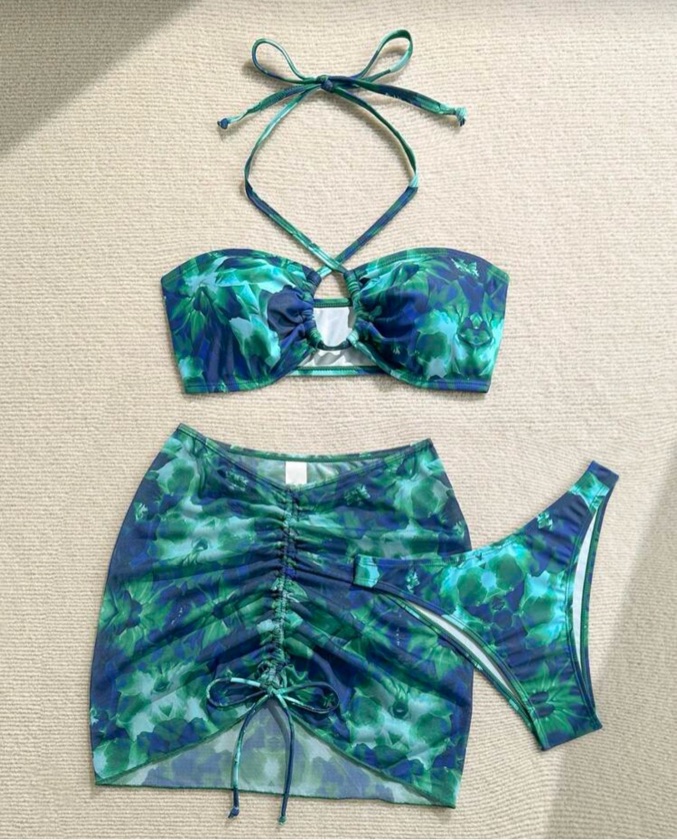 Conjunto de traje de baño de mujer con top halter, estampado floral, bikini sexy, con cubre y falda corta para el verano y la playa