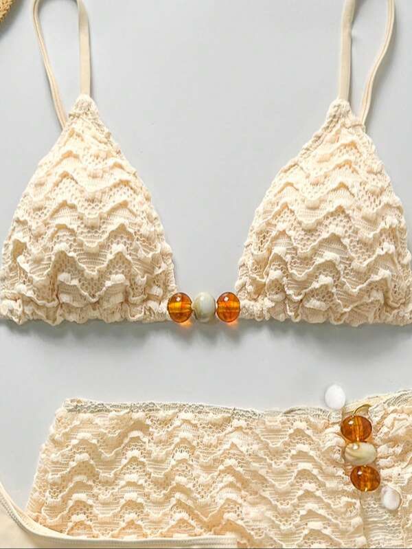 Conjunto de Bikini y Pareo de Encaje