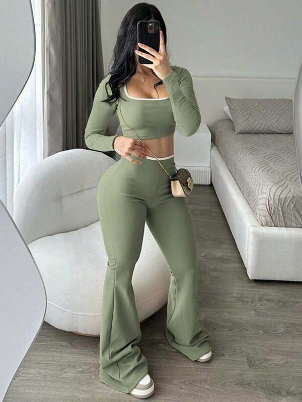 Conjunto de Ropa Deportiva Verde Oliva