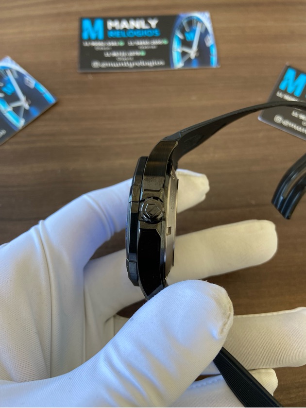 Aquaracer - All black/Azul - Pulseira de borracha