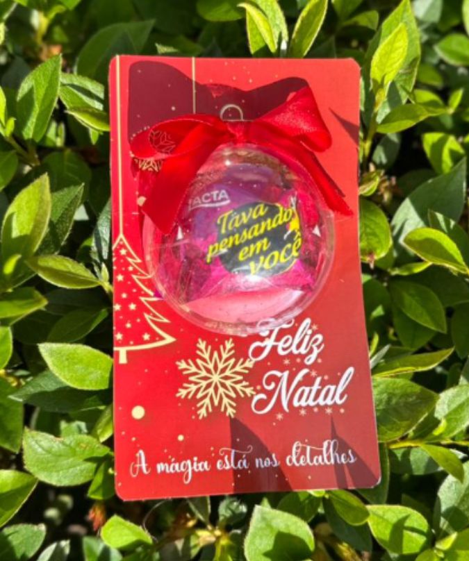 Card com esfera e sonho de valsa ou ouro branco