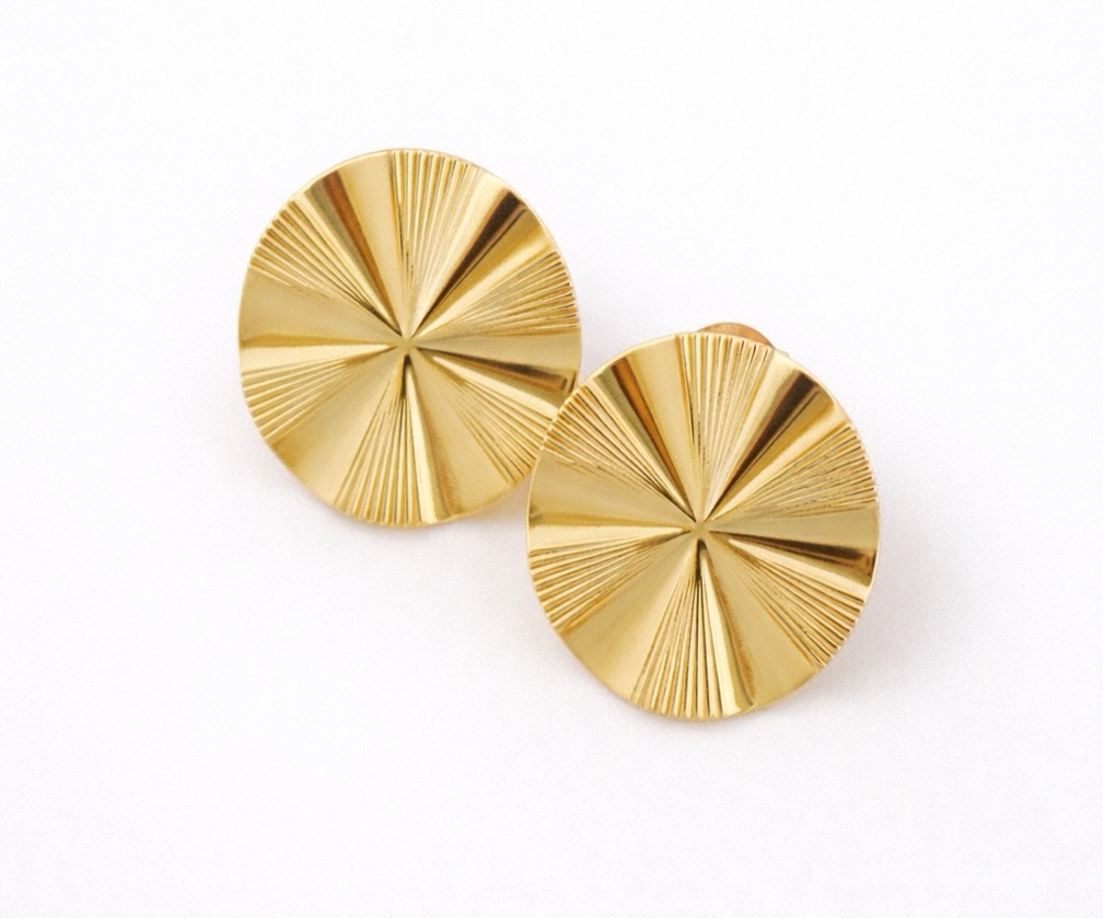 Brinco radial G orgânico dourado