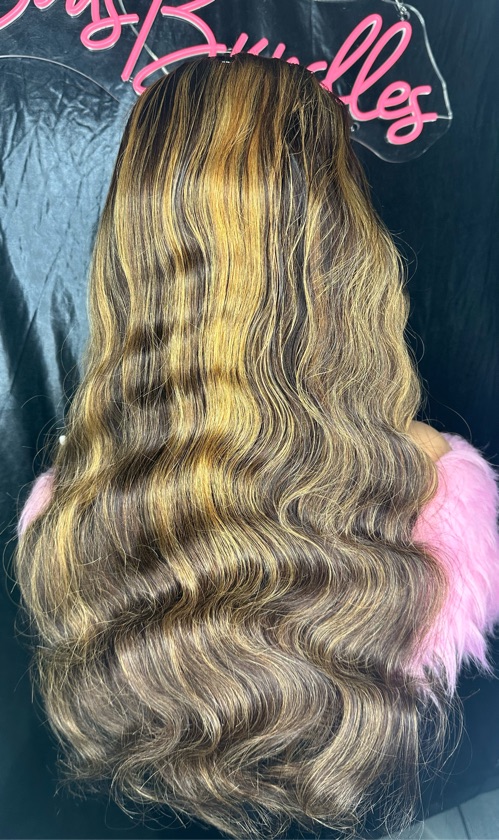 22” Bodywave Highlight 13*4 HD 200% Density