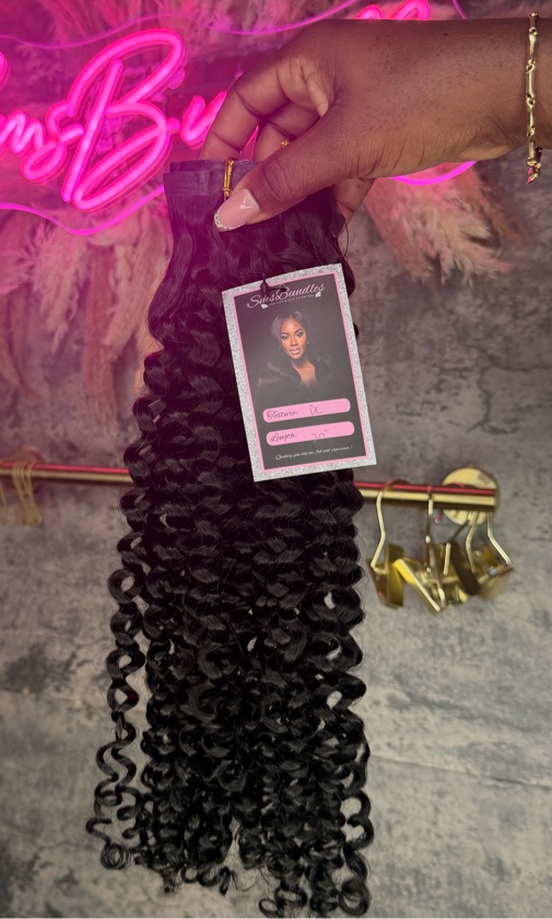 20” Deep Curly Seamless Clip ins