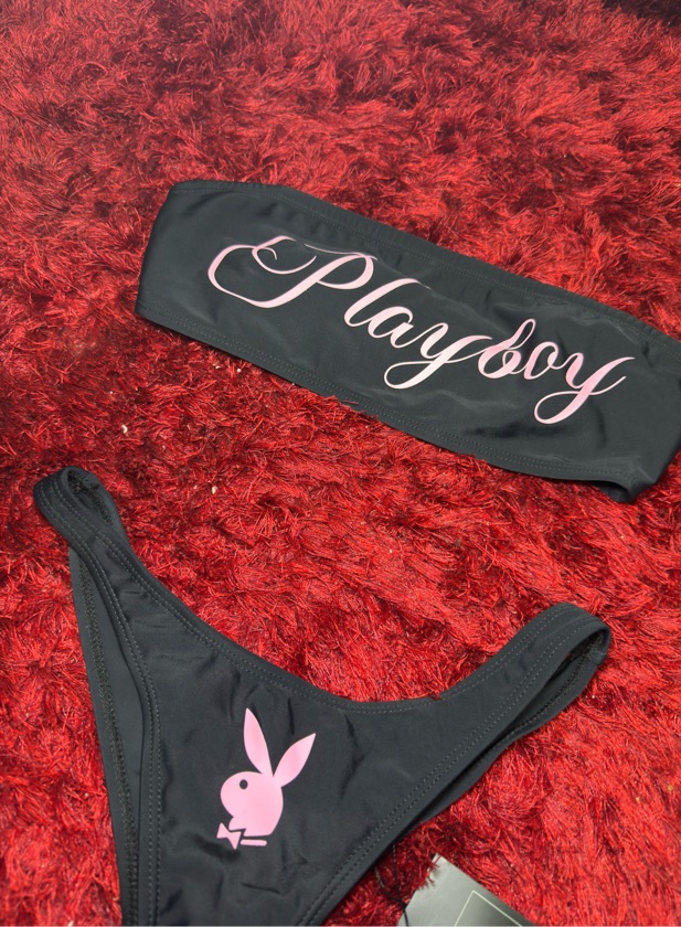 Traje de baño playboy☀️