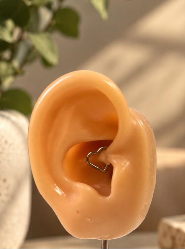 Piercing Argola Coração Clicker em Aço 8mm Liso
