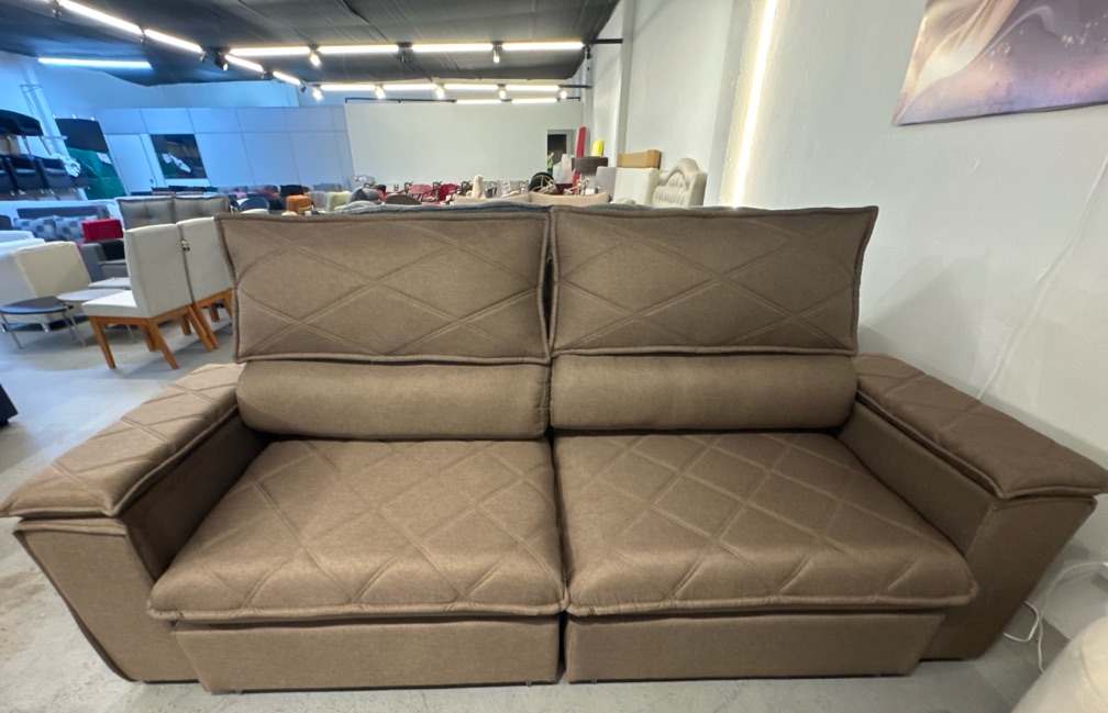 Sofá Supremo, 2,50mts. Linho Tabaco, Duplo Molejo - Showroom