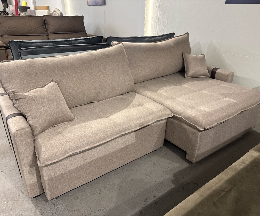 Sofá American, 2,60mts. Linho Castor - Showroom