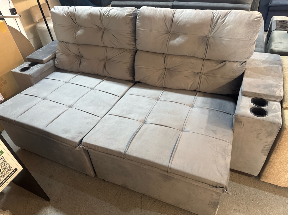 Sofá Maceratti 2,30 Reclinável e Retrátil c/ Porta Copos - Showroom