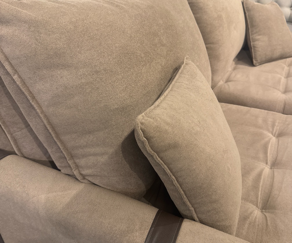 Sofá American, 180cm, Boucle Cappuccino - Showroom