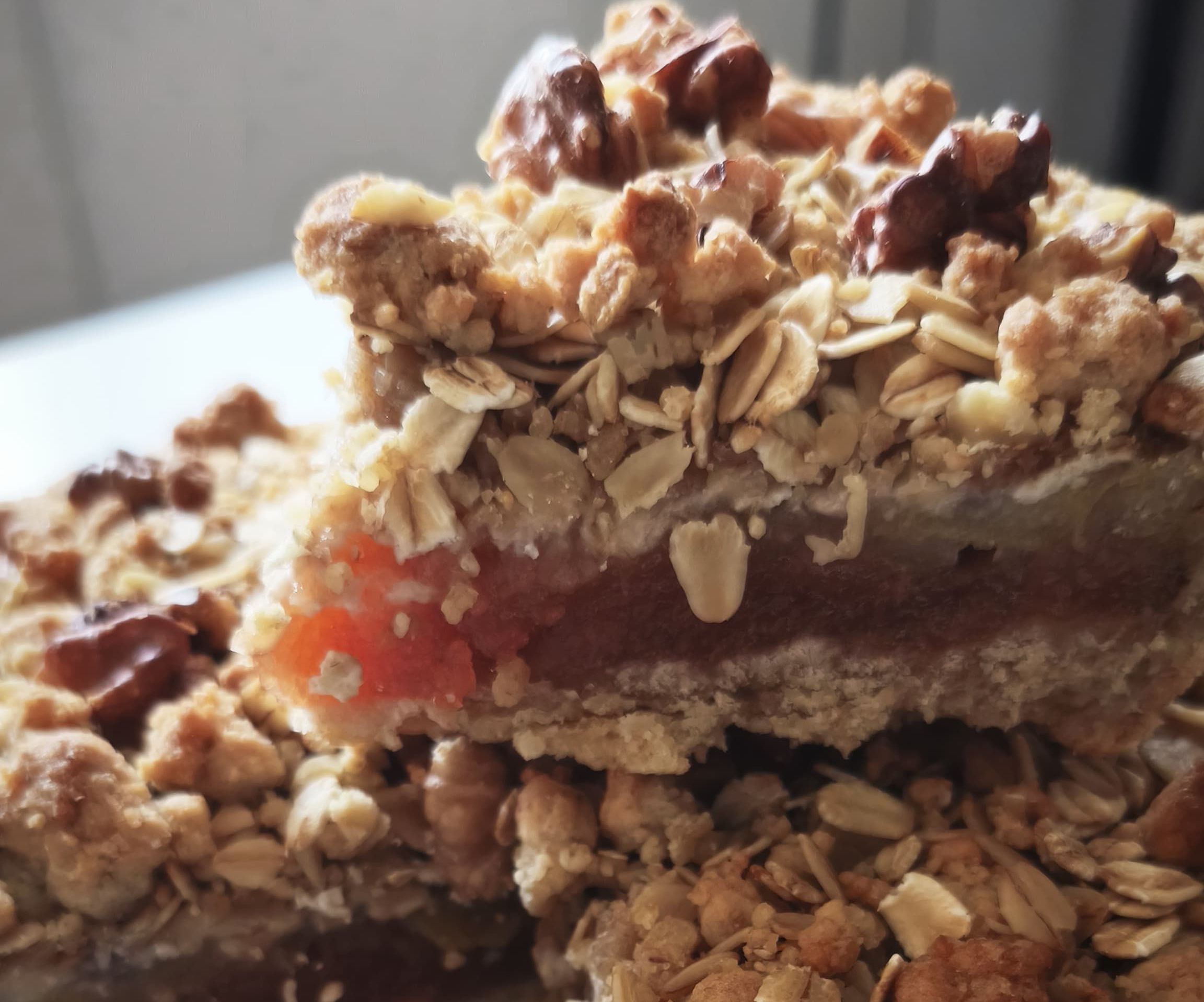 Tarta Integral de Membrillo con crocante de avena y coco. 20cm