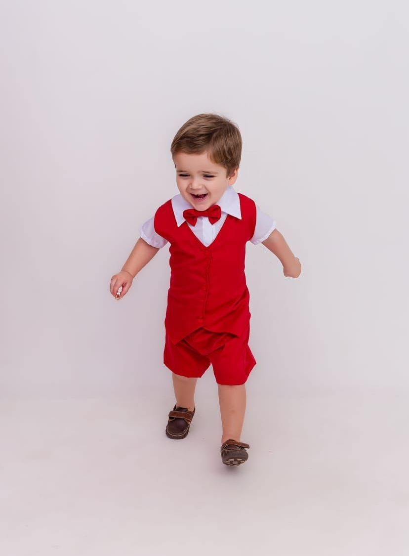 Conj Social Blusa Brancoa + Colete Vermelho