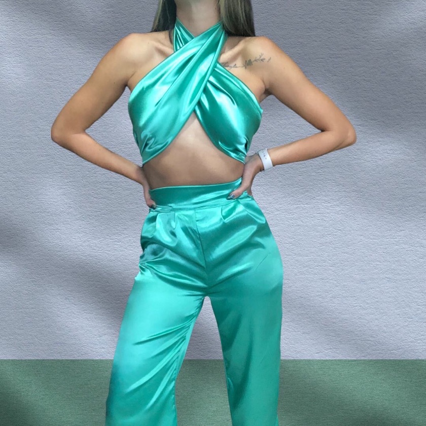 Conjunto turquesa