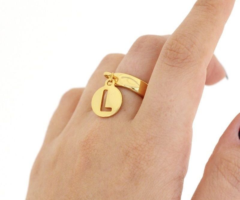 Anel medalha com letra