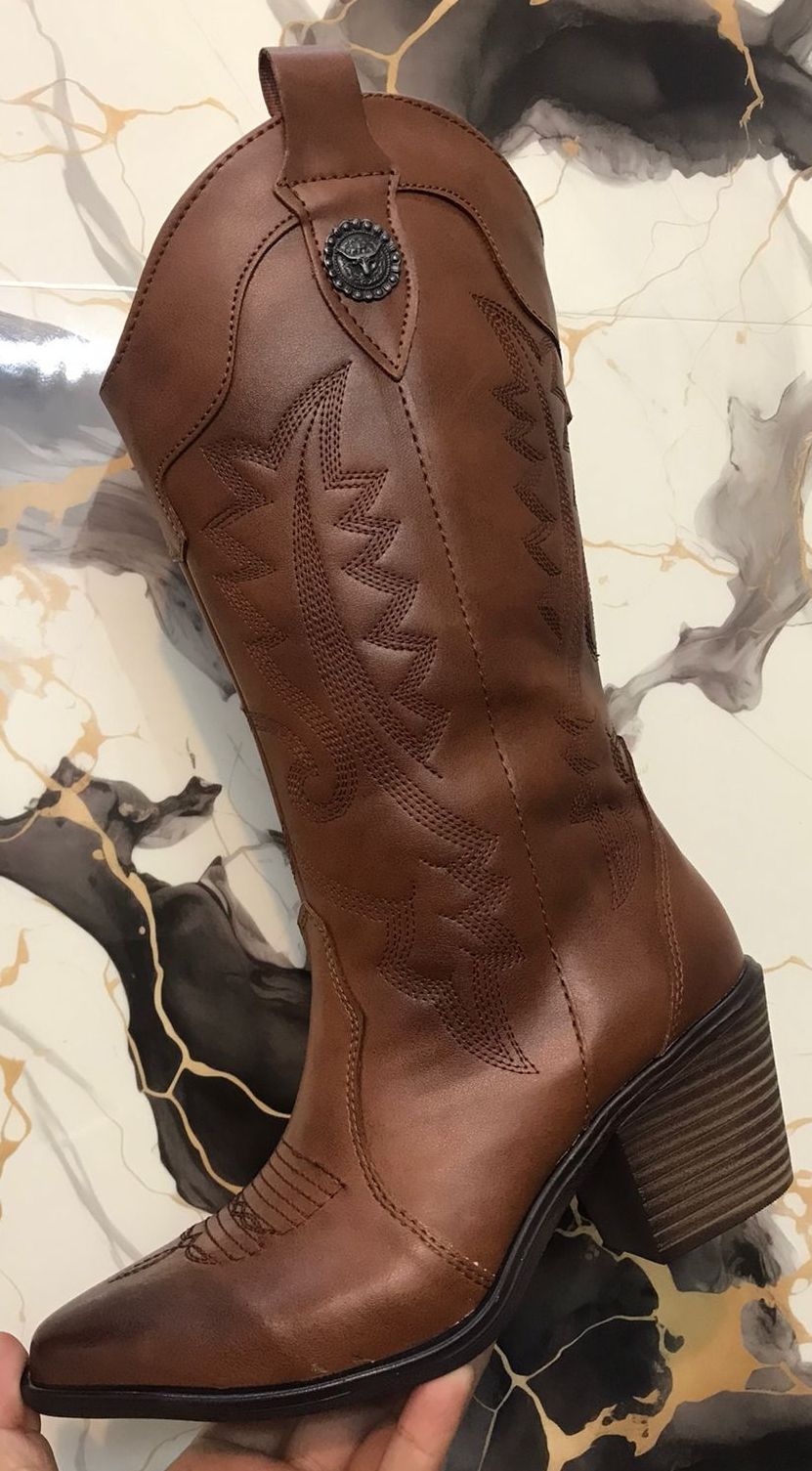 Bota curvy 5210