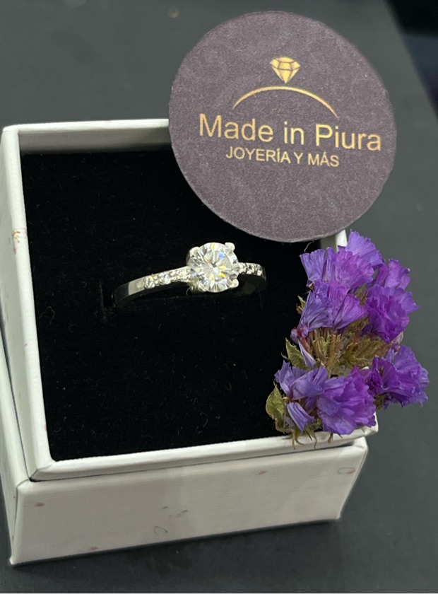 Anillos promesa con piedras