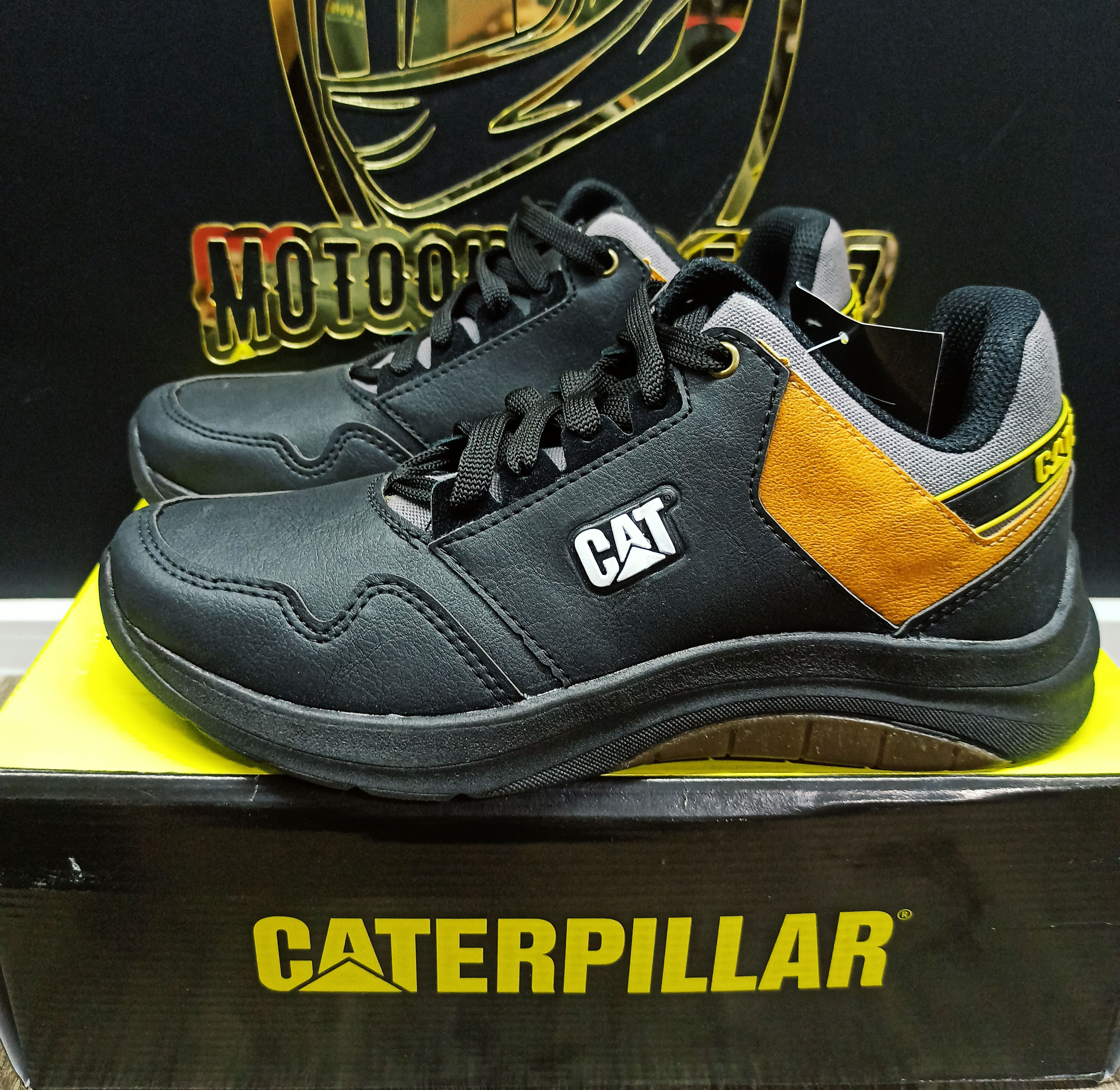 Bota/Tênis P/motoqueiro Cat Preta