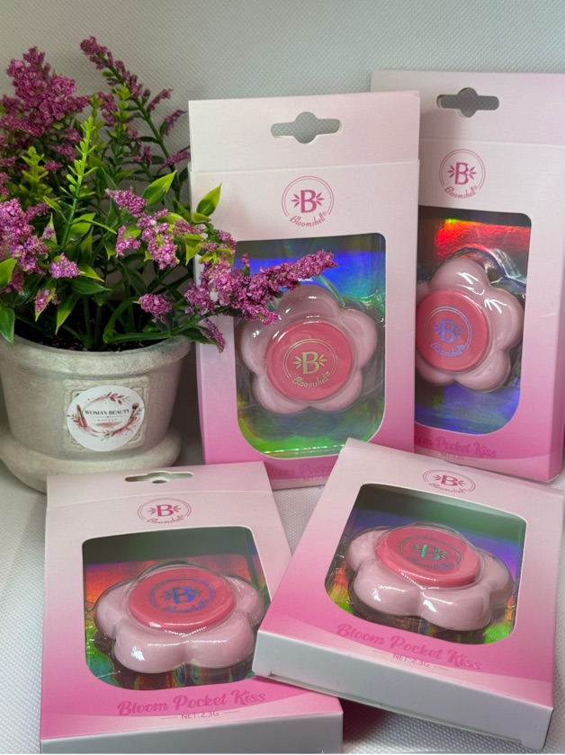 BLOOM POCKET KISS/ BRILLO HIDRATANTE