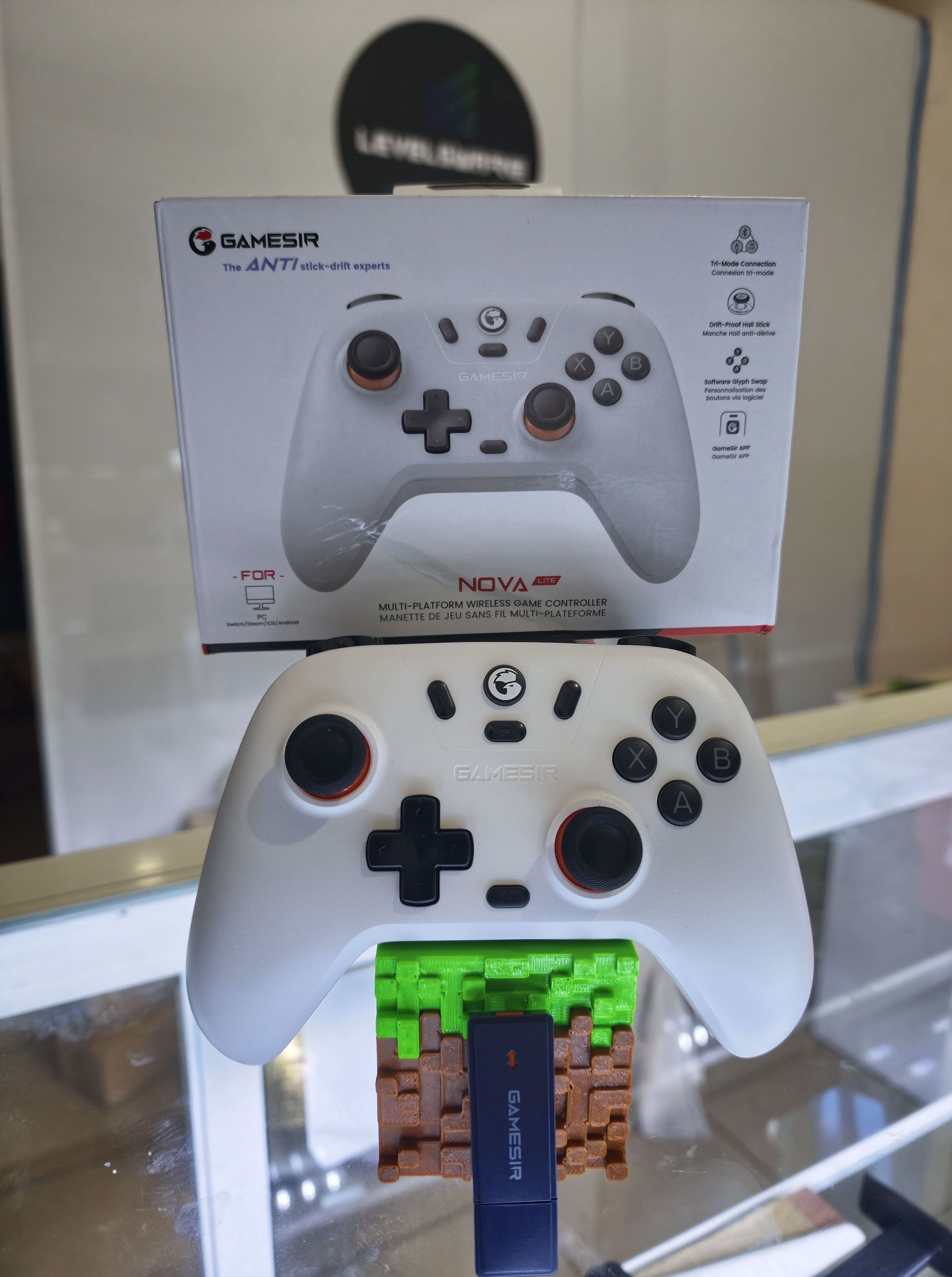 Gamepad Gamesir Nova Lite white