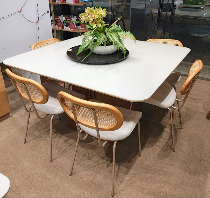 CONJUNTO MESA ITÁLIA 8 LUGARES