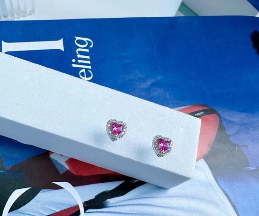 Brincos Coração Rosa
