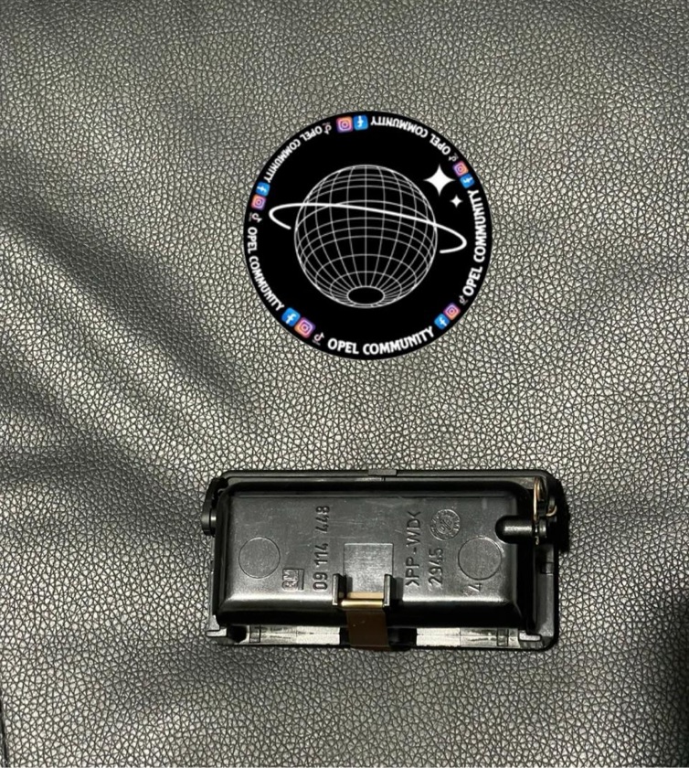 Cenicero para Chevy C2 & C3 & Corsa C