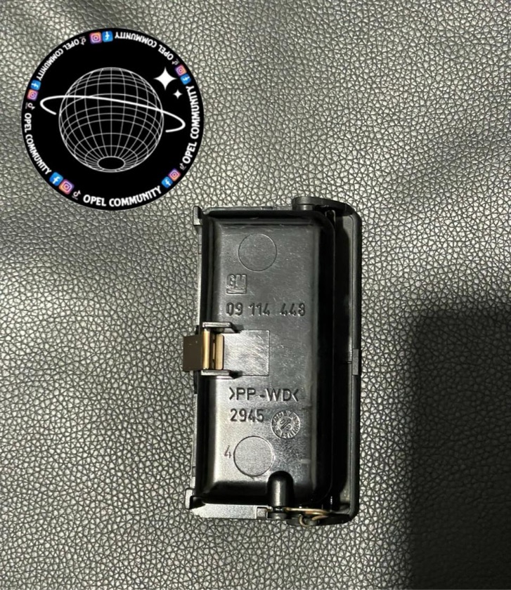 Cenicero para Chevy C2 & C3 & Corsa C
