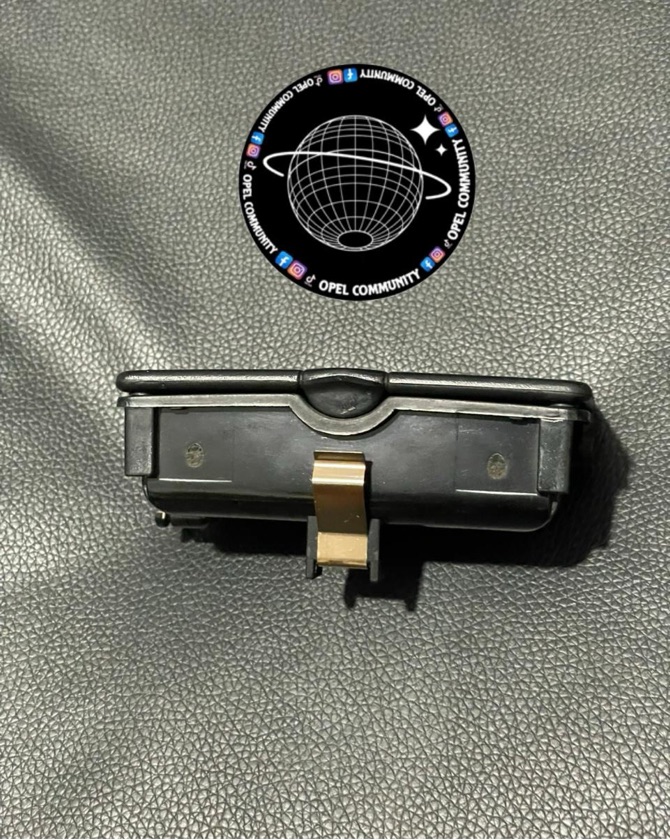 Cenicero para Chevy C2 & C3 & Corsa C