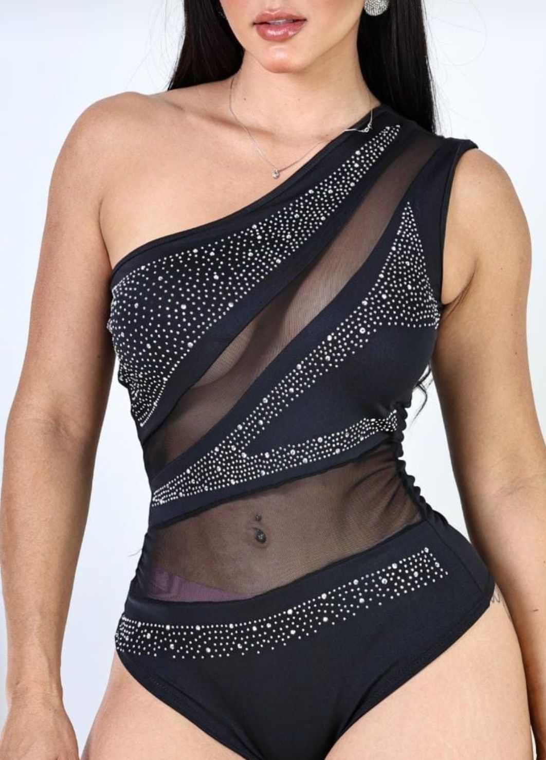 Body Ilusion Pedraria Moda Gloss