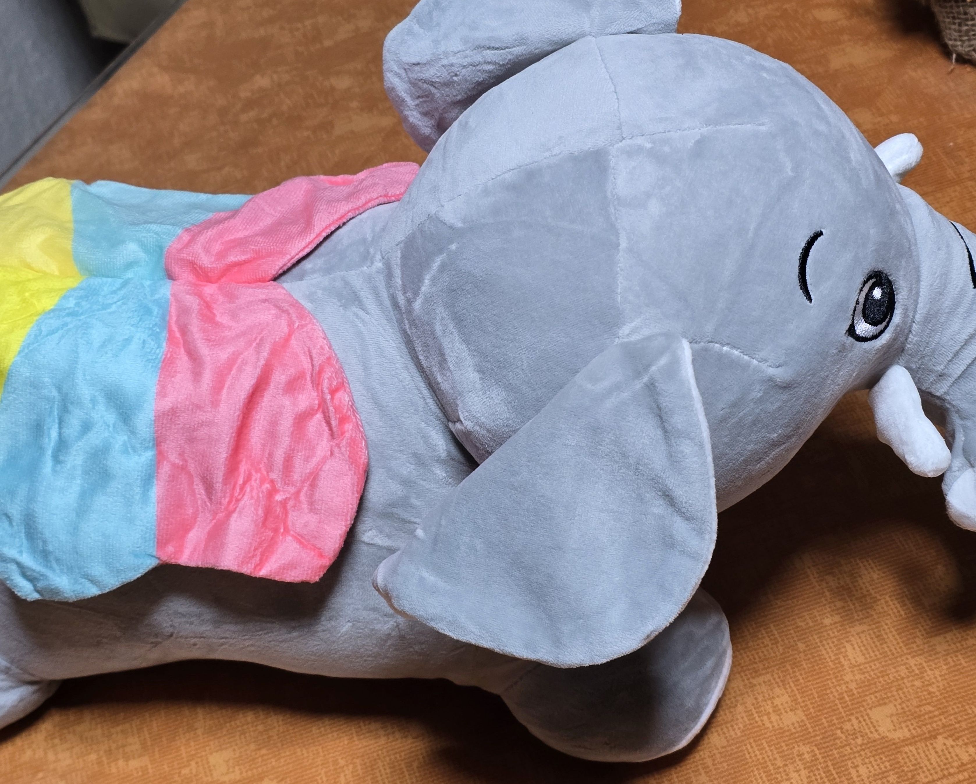 Bi25 Elefante con frazada