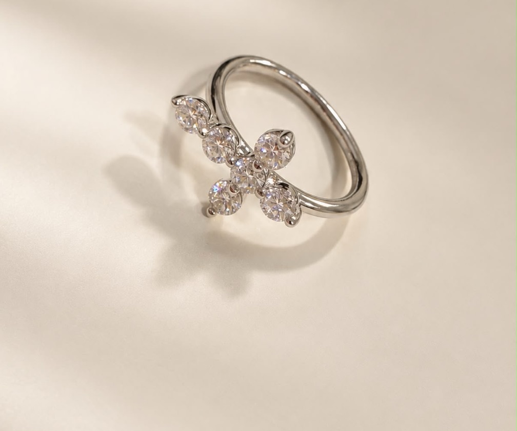 Anel Alyra Fiore Cross