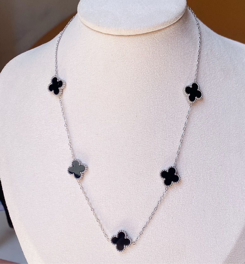 Conjunto Trevo Van vleef preto